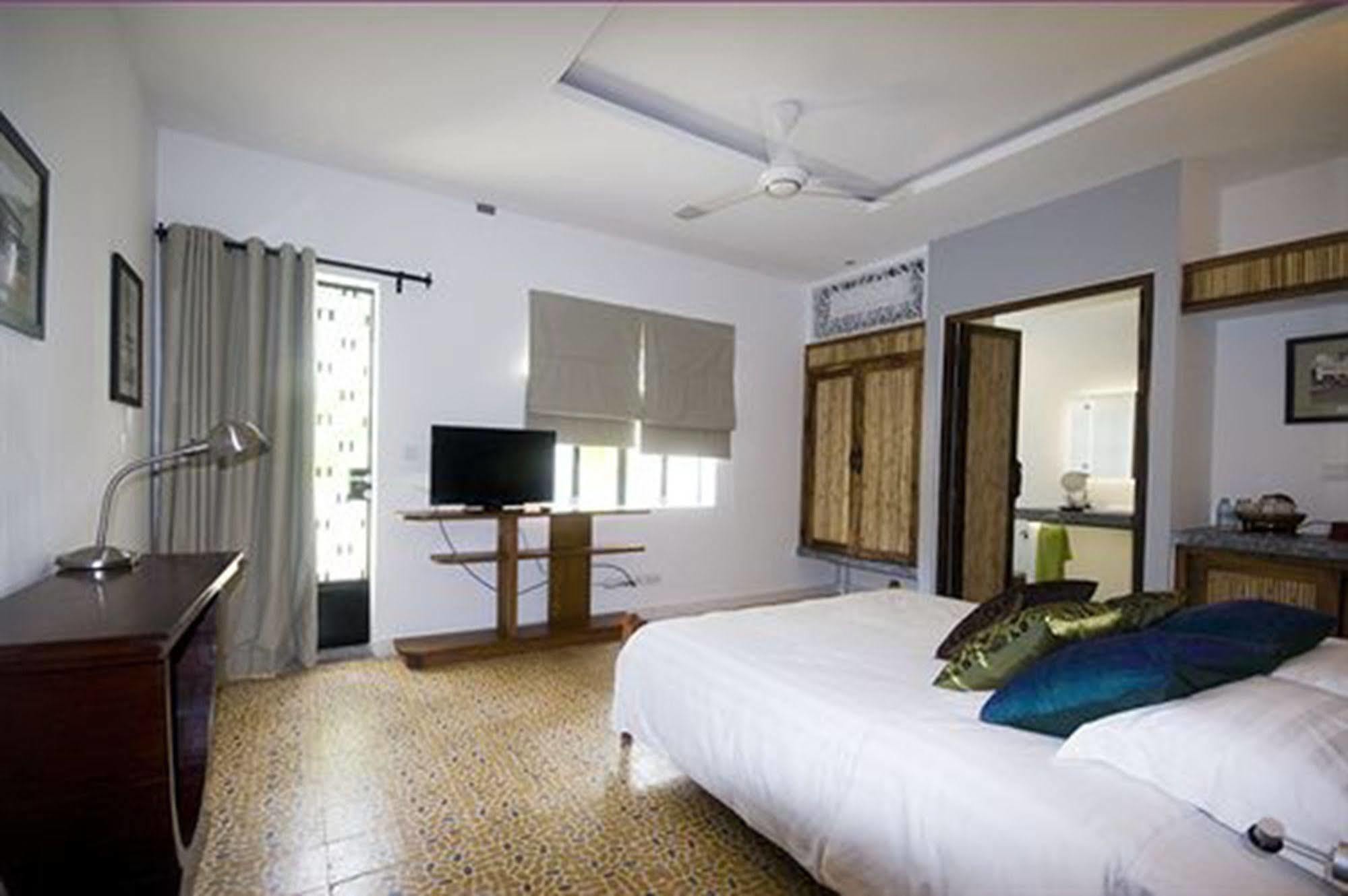 The Sangkum Hotel Phnom Penh Zewnętrze zdjęcie
